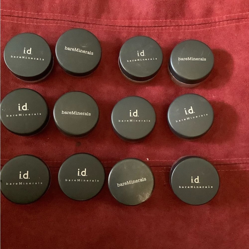 12 bareMinerals eye shadows...these were SOLD all as one item…SOLD